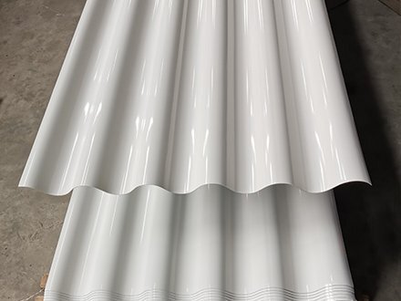 廈門(mén)用戶(hù)定制35-130-690型鋁板彩鋼瓦裝飾板